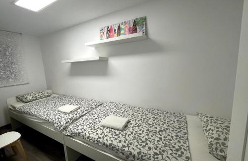 Sant Adria de Besos Apartamento | Sant Adria Beach apartment Wi-Fi Parking Free
