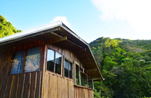 Santa Ana Cabina | Santa Ana City Views Breathtaking Chalet