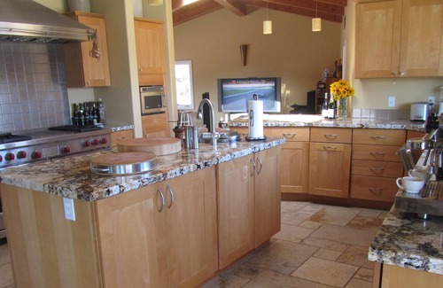 Goleta Casa | Santa Barbara Holiday Hill Ranch: Executive Home Sleeps 8