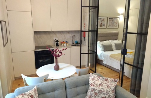Centro / Baixa Apartamento | Santa Catarina Pátio Apartment - com possibilidade Parking