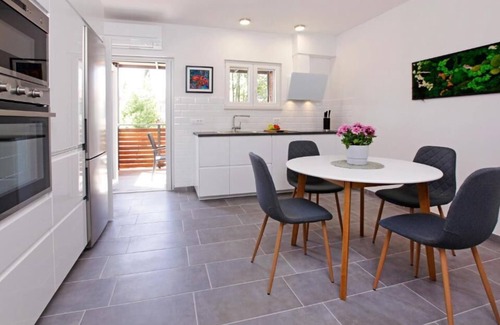 Supetar Apartamento | Santa Cruz Apartments