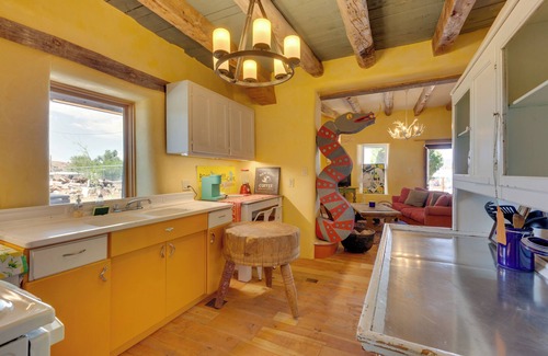 Santa Cruz Cabaña | Santa Cruz Home w/ Mountain Views!
