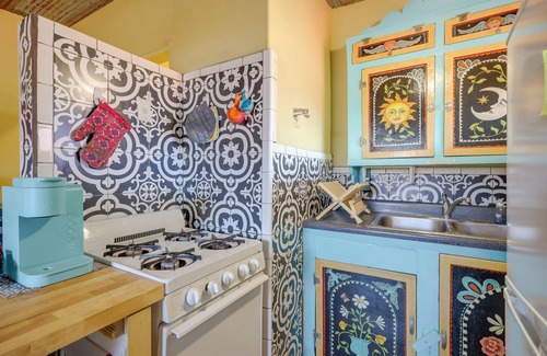 Santa Cruz Casa | Santa Cruz Vacation Rental with Free WiFi
