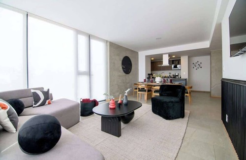 Lomas de Vista Hermosa Apartamento | SANTA FE Beautiful Apartment!