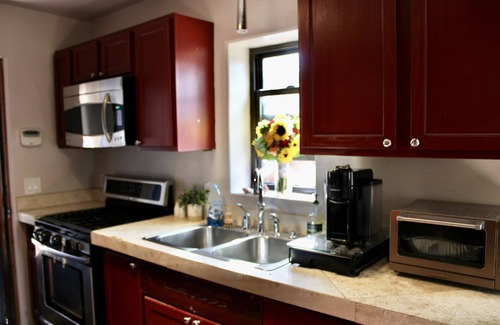 Canoncito Casa | Santa Fe Forest Getaway - Guesthouse - Pet & Kid Friendly