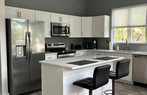 Fort White Casa | Santa Fe River Front, Luxury Brand New Home near Ichetucknee Springs