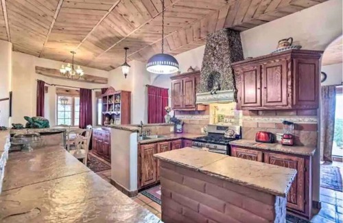 West Alameda Casa | Santa Fe's Hidden Gem