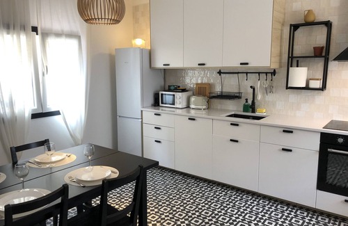 Santa Luzia Casa | SANTA LUZIA Townhouse | 2 Bedrooms | Terrace | BBQ