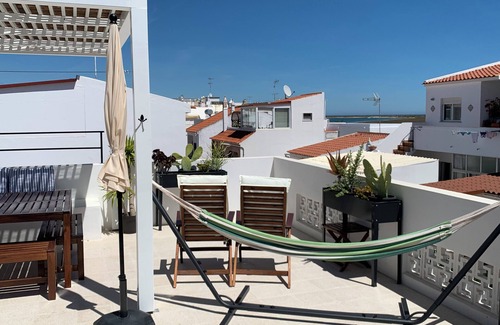 Santa Luzia Casa | SANTA LUZIA Townhouse | 2 Bedrooms | Terrace | BBQ