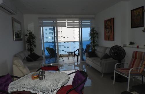 El Rodadero Apartamento | Santa Marta Condominio Reserva del Mar Playa Salguero frente al Mar