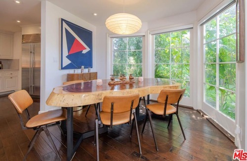 Pacific Palisades Casa | SANTA MONICA ADJACENT PACIFIC PALISADES CANYON VIEW 3 BEDROOM HOME