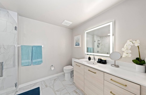 Sunset Park Apartamento | Santa Monica Penthouse With Panoramic Ocean Views