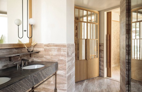 Wilshire Montana Hotel | Santa Monica Proper Hotel, a Member of Design Hotels