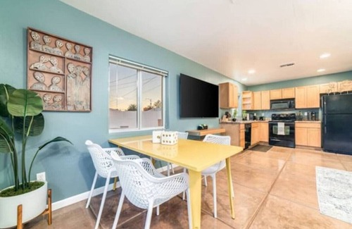 Campus Farm Casa | Santa Rita GH (Mike Morgan)