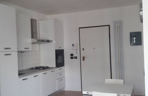 Province of Bologna Apartamento | Santa Viola Large studio with terrace, Jacuzzi