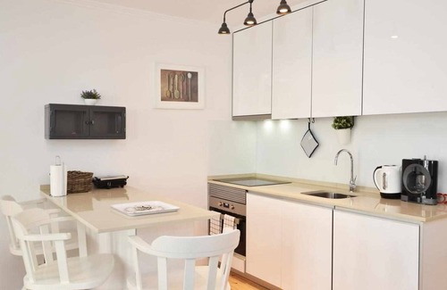 Pena Apartamento | Centro de Lisboa, acogedor apartamento de 1 habitación 2 - CheckinHome