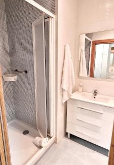 Getxo Apartamento | Santana Apartment Metro