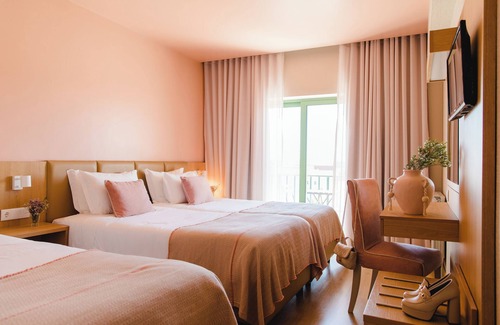 Fatima Hotel | Santo Antonio de Fatima