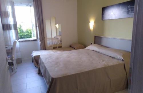 Vibo Marina Cama Y Desayuno | Santo's House