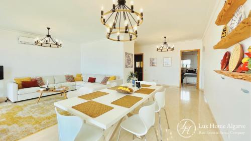 Burgau Apartamento | Santoril - Wonderful Sea View Rooftop - Pool