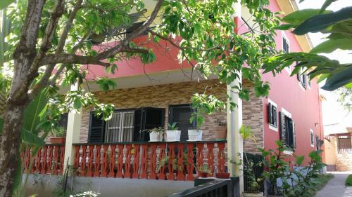 Agua Grande Casa | Santos`s House
