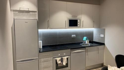 Sants-Badal Casa | Sants Guest House Barcelona