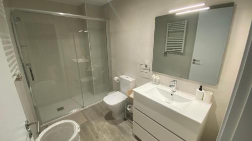 Sants-Badal Casa | Sants Guest House Barcelona