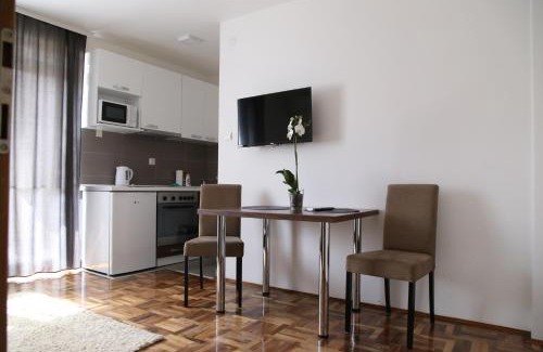 Nis Apartamento | SAPA Studios & Apartments