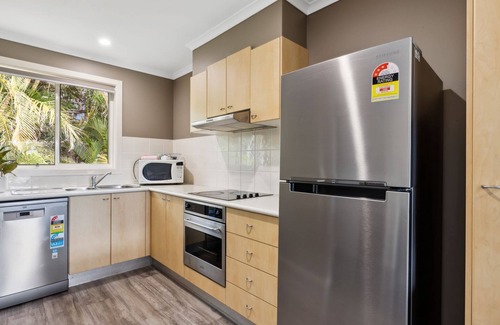 Korora Apartamento | Sapphire Beach Poolside Retreat