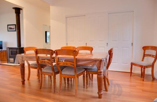 Glen Innes Casa | Sapphire Cottage