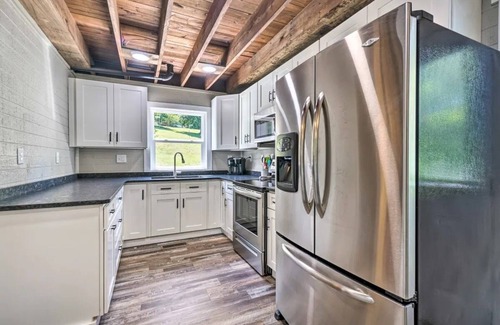 Caryville Cabaña | Sapphire Cottage - Waterfront w/ Covered Dock & Slide, Gentle Slope to Water