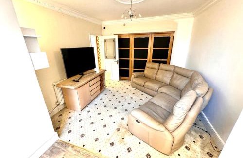 Harborne Casa | Sapphire Family Ensuite XL Room near QE & UOB