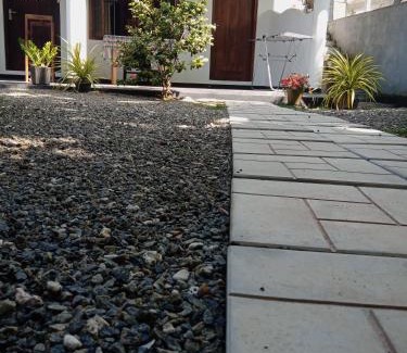 Thalaramba Casa | Sapphire Guest Mirissa