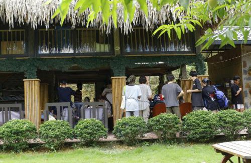 Luong Son Casa | Sapphire Hill Resort