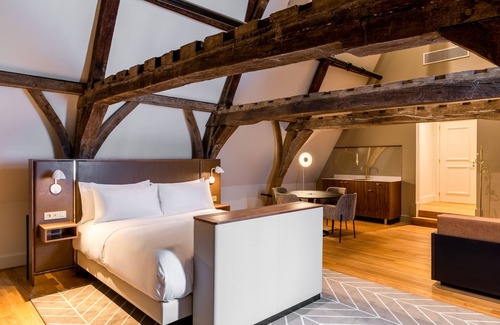 Antwerp Hotel | Sapphire House Antwerp, Autograph Collection
