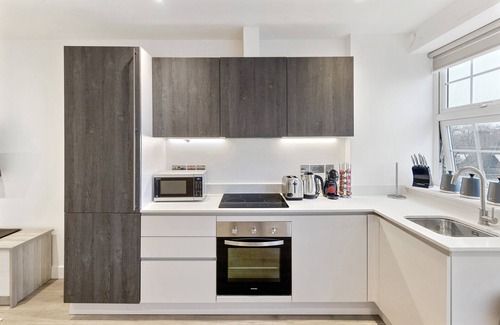 Golders Green Apartamento | Sapphire Mansion