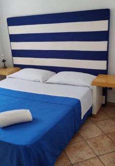 Marina di Puolo Casa | Sapphire Rooms