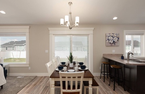 Idaho Falls Casa | Sapphire Sanctuary, Spacious 6BR New House