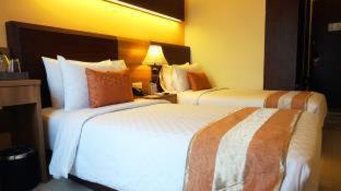 Pagedangan Hotel | Sapphire Sky Hotel & Conference