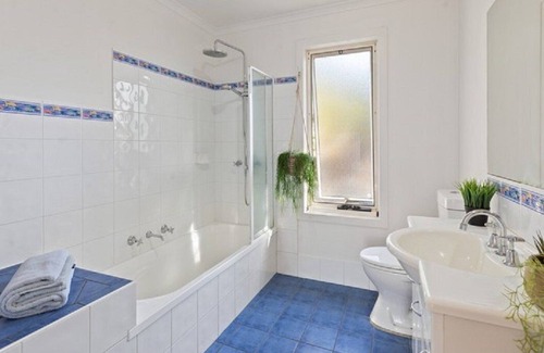 Merimbula Cabina | Sapphire Sunrise - Pet friendly Merimbula