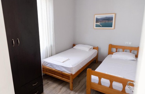 Stavros Apartamento | Sarafos Apartment Stavros Rooms