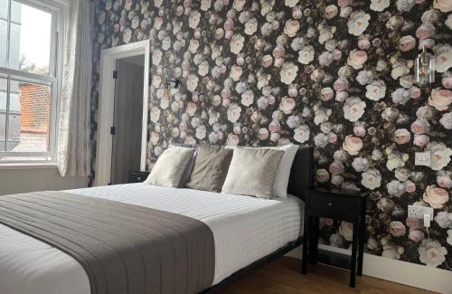 Harwich Hotel | Sarah Hotel