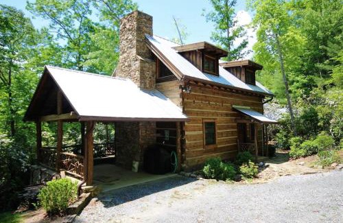 Pisgah Forest Casa | Sarah`s Cabin
