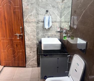 Lansdowne Casa | Saranam