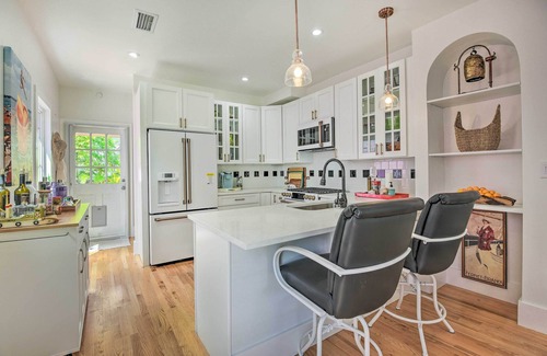 Central Sarasota Cabaña | Sarasota Home in Historic District w/ Patio!