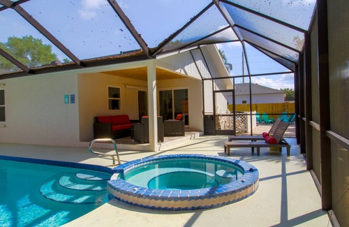 South Gate Ridge Casa | Sarasota modern 3/3 house, saltwater pool, close to beaches and downtown!