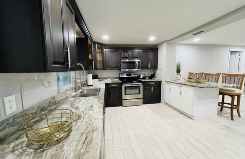 South Gate Ridge Casa | Sarasota Paradise Heated Pool Home Near Siesta Key Beach