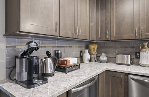 Saratoga Springs Casa | Saratoga Springs/Lake George/Pool/Hot Tub/Families