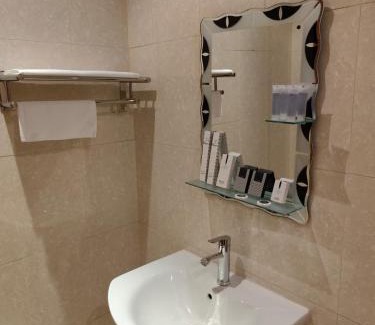 Riyadh Apartamento | saraya beirut سرايا بيروت