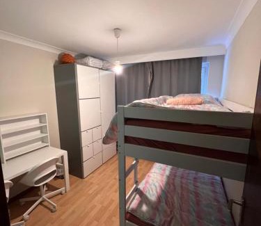 Sint-Stevens-Woluwe Apartamento | Sarhan Two-Room Apartment